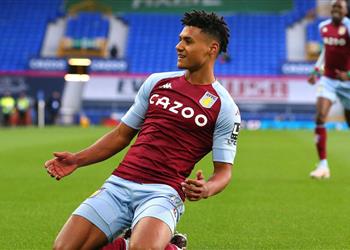 واتكينز كان علي تسجيل هدفين أو ثلاثة أمام إيفرتون وقدمنا أداء جيد ا