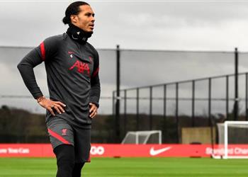 كلوب يحسم الجدل حول مشاركة فان دايك في اليورو ليفربول لن يمنعه القرار بيده