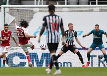 بالفيديو النني يقود آرسنال لفوز سهل على نيوكاسل في الدوري الإنجليزي