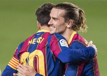 تشكيل برشلونة ضد فالنسيا جريزمان يجاور ميسي في الهجوم