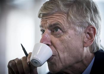 فينجر المتظاهرون ليسوا دائم ا أغلبية في كرة القدم ونصف نهائي دوري الأبطال دليل على تغيير اللعبة