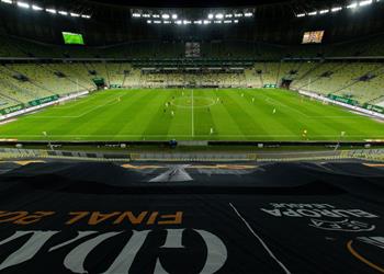 يويفا يعلن السماح بحضور الجماهير في نهائي الدوري الأوروبي