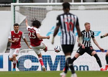 هارجريفز يتغزل في محمد النني أحب مشاهدته وآرسنال يحتاجه