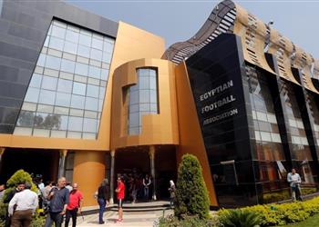 لجنة الحكام عن طلب الأهلي إسناد إدارة مبارياته للأجانب نسبة خطأ المصريين طبيعية وندفع فواتير من سبقونا