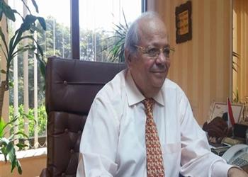 وفاة محمود باجنيد أمين صندوق الأهلي الأسبق متأثر ا بفيروس كورونا