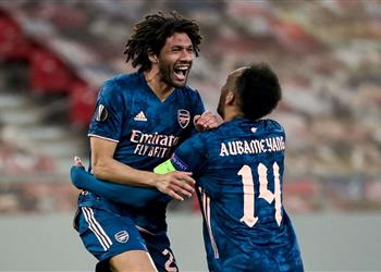 تشكيل آرسنال أمام فياريال محمد النني بديل ا وأوباميانج يقود الهجوم