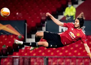 تشكيل مانشستر يونايتد أمام روما فان دي بيك أساسي ا وكافاني في الهجوم