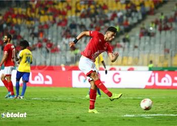 طبيب الأهلي يكشف حجم إصابة صلاح محسن بعد مباراة الاتحاد