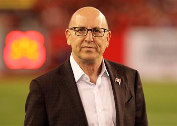 جويل جليزر يوجه رسالة لجماهير مانشستر يونايتد بعد غضبهم بسبب دوري السوبر الأوروبي