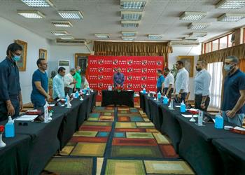 بيان رسمي الأهلي ي علن تمسكه بإسناد مبارياته في الدوري لحكام أجانب