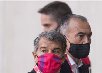 برشلونة يستعد لإصدار بيان للرد على يويفا بعد التهديد بالعقوبات