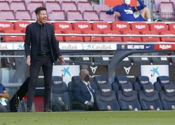 سيميوني إشبيلية سينضم للمنافسة على الليجا إذا فاز على ريال مدريد وبرشلونة فريق رائع