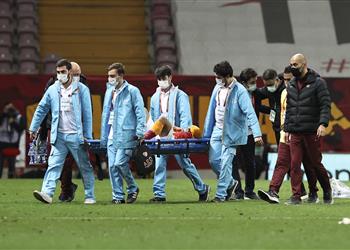 مصطفى محمد يخضع لفحوصات طبية غد ا لتحديد مدة غيابه بعد إصابته أمام بشكتاش