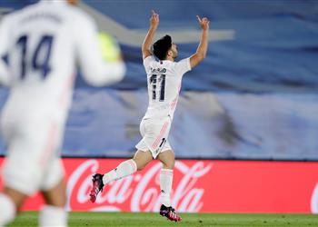 فيديو أسينسيو يسجل هدف تعادل ريال مدريد أمام إشبيلية