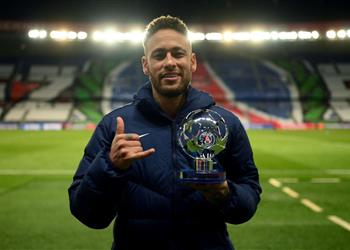 هجوم واتهامات من الصحافة الفرنسية لـ نيمار بسبب سقوط باريس سان جيرمان