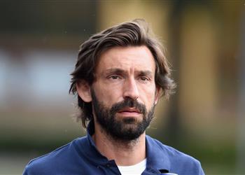 خلاف بين باراتيتشي ونيدفيد في يوفنتوس بشأن مستقبل بيرلو