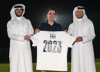 بعد ارتباطه بـ برشلونة تشافي يجدد عقده مع السد القطري ويكشف حقيقة بند الرحيل