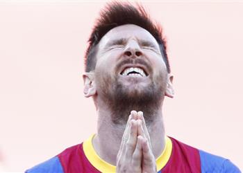 كادينا سير تزعج برشلونة بشأن تجديد ميسي