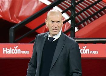 زيدان يرد على أنباء مشاجرته مع مارسيلو ويشيد بثنائي ريال مدريد الشاب بعد تخطي غرناطة