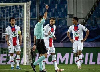 الاتحاد الفرنسي يعلن إيقاف نيمار وغيابه عن نهائي الكأس ضد موناكو