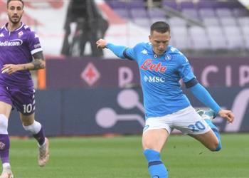 فيديو نابولي يحقق فوز ا ثمين ا على فيورنتينا وي عقد مهمة يوفنتوس الأوروبية