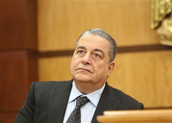 ياسين منصور رئيس ا لشركة الأهلي لكرة القدم ومصطفى فهمي نائب ا وحسام غالي عضو ا