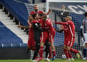 نوير يوجه رسالة إلى أليسون بعد هدفه القاتل في مباراة ليفربول ووست بروميتش