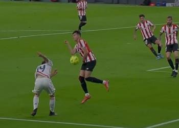 بوتراجينيو عن ركلة الجزاء غير المحتسبة لـ ريال مدريد أمام أتلتيك بلباو لا يوجد تفسير