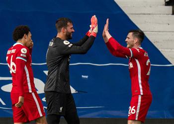 روبرتسون عن هدف أليسون القاتل أي مهاجم في العالم سيكون سعيد ا بتلك التسديدة