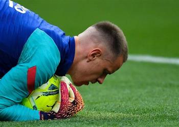 برشلونة يصدر بيان ا رسمي ا بشأن إصابة تير شتيجن