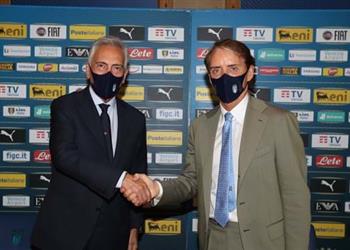 رسمي ا الاتحاد الإيطالي يمدد عقد مانشيني حتى 2026