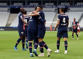 فيديو باريس سان جيرمان بطلا لكأس فرنسا بثنائية إيكاردي ومبابي أمام موناكو