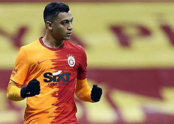 مدرب الزمالك السابق يطالب بمحاكمة المسؤول عن عقد انتقال مصطفى محمد لـ جالطة سراي