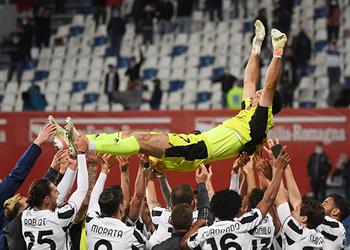 كييزا قلت لبوفون توجت بكأس إيطاليا مع أبي والليلة ستفوز به معي