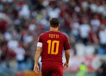 توتي ينفي رفضه العمل مع مورينيو لم يتصل بي أحد