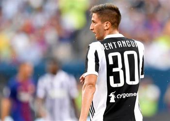 وكيل بينتانكور ينفى تلقيه عرض ا من برشلونة للرحيل عن يوفنتوس