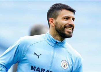 أجويرو يوافق على توقيع عقد مع برشلونة حتى 2023