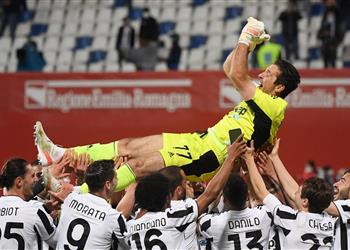 بوفون الجلوس خلف الكواليس ليس سهل ا وبرعت في اختبار يوفنتوس