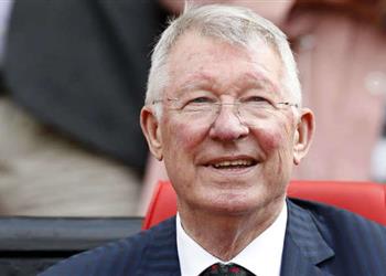 فيرجسون يختار 4 نجوم من الدوري الإنجليزي تمنى تدريبهم مع مانشستر يونايتد