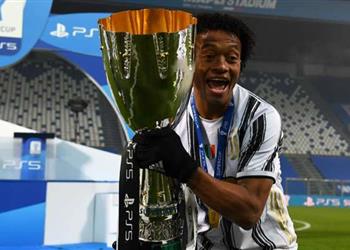 يوفنتوس يسعى لتجديد عقد كوادرادو