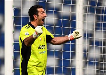 عرض مستحيل رفضه ناد برتغالي يرسل خطابا مطولا لـ بوفون للتعاقد معه