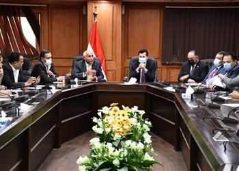 لجنة الزمالك السابقة تصل ميت عقبة تمهيد ا لتسليم النادي