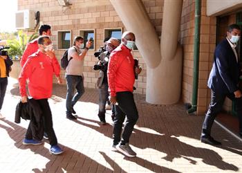 بيان رسمي حزب جنوب إفريقي يدعم موسيماني بعد هجوم جماهير صن داونز