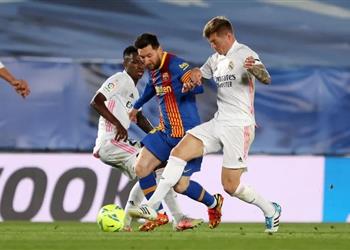 كلاسيكو جديد رسمي ا برشلونة يواجه ريال مدريد في كأس السوبر الإسباني