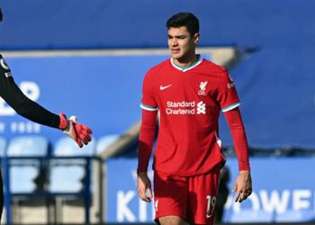 سكاي ليفربول يقرر عدم شراء كاباك ويخطره بالعودة إلى شالكة