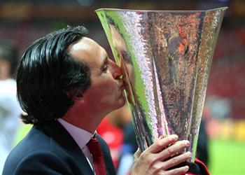 إيمري لا أشعر بدافع إضافي للفوز على مانشستر يونايتد وسنبطل نقاط قوتهم لنتوج باللقب