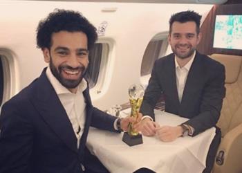 تقارير تكشف النادي المفضل لدى وكيل محمد صلاح حال الرحيل عن ليفربول