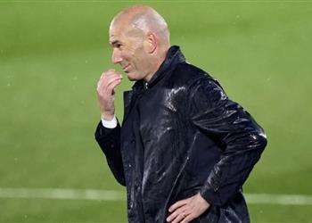 تقارير زيدان يقرر الرحيل عن ريال مدريد