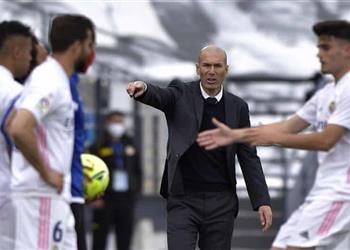 كوبيه زيدان أخبر لاعبيه بخوض مغامرة جديدة الموسم المقبل