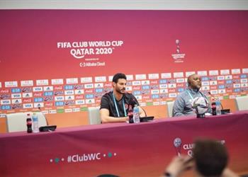 موسيماني والشناوي يعاينان أرضية ملعب مباراة السوبر ومحاضرة للاعبين